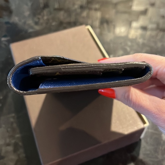 Louis Vuitton wallet - Picture 12 of 12